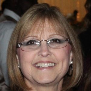 Meet your Posher, Britta